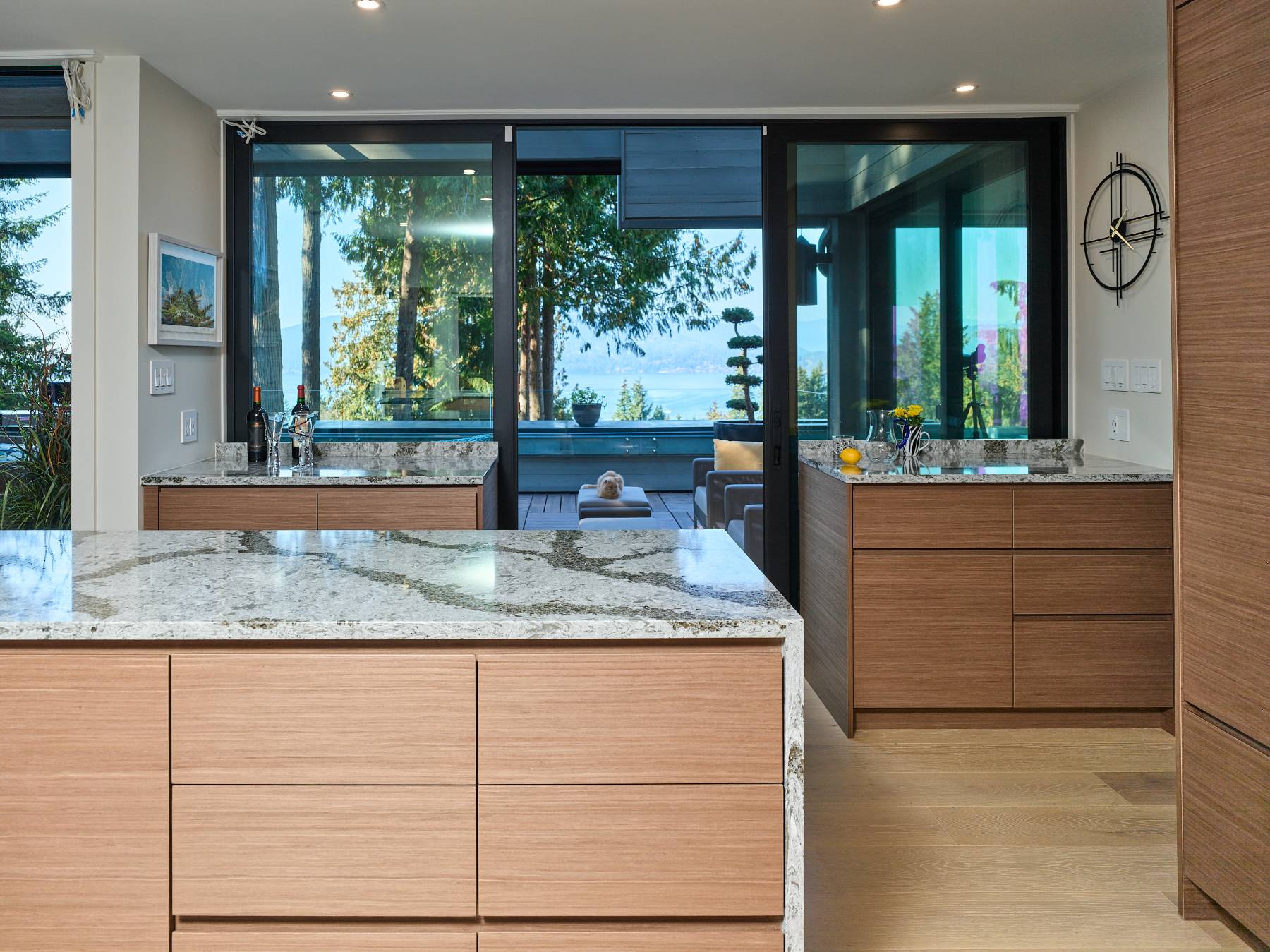 The Heart of the Home Reimagined: Enhancing Your Lifestyle with a Modern Kitchen Makeover