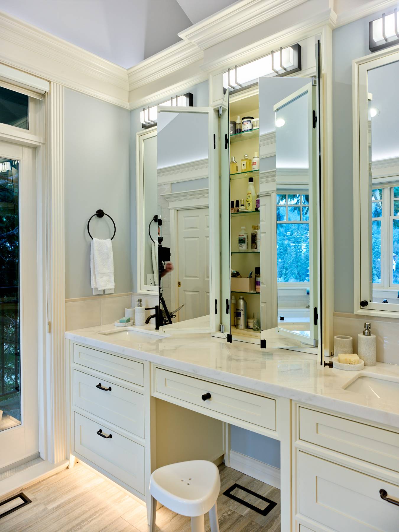 amazing bathroom vanity