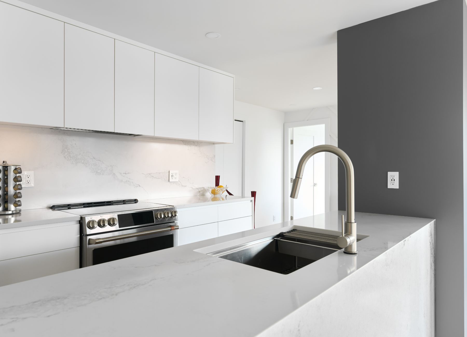 The Best Kitchen Countertops That Don’t Break the Bank