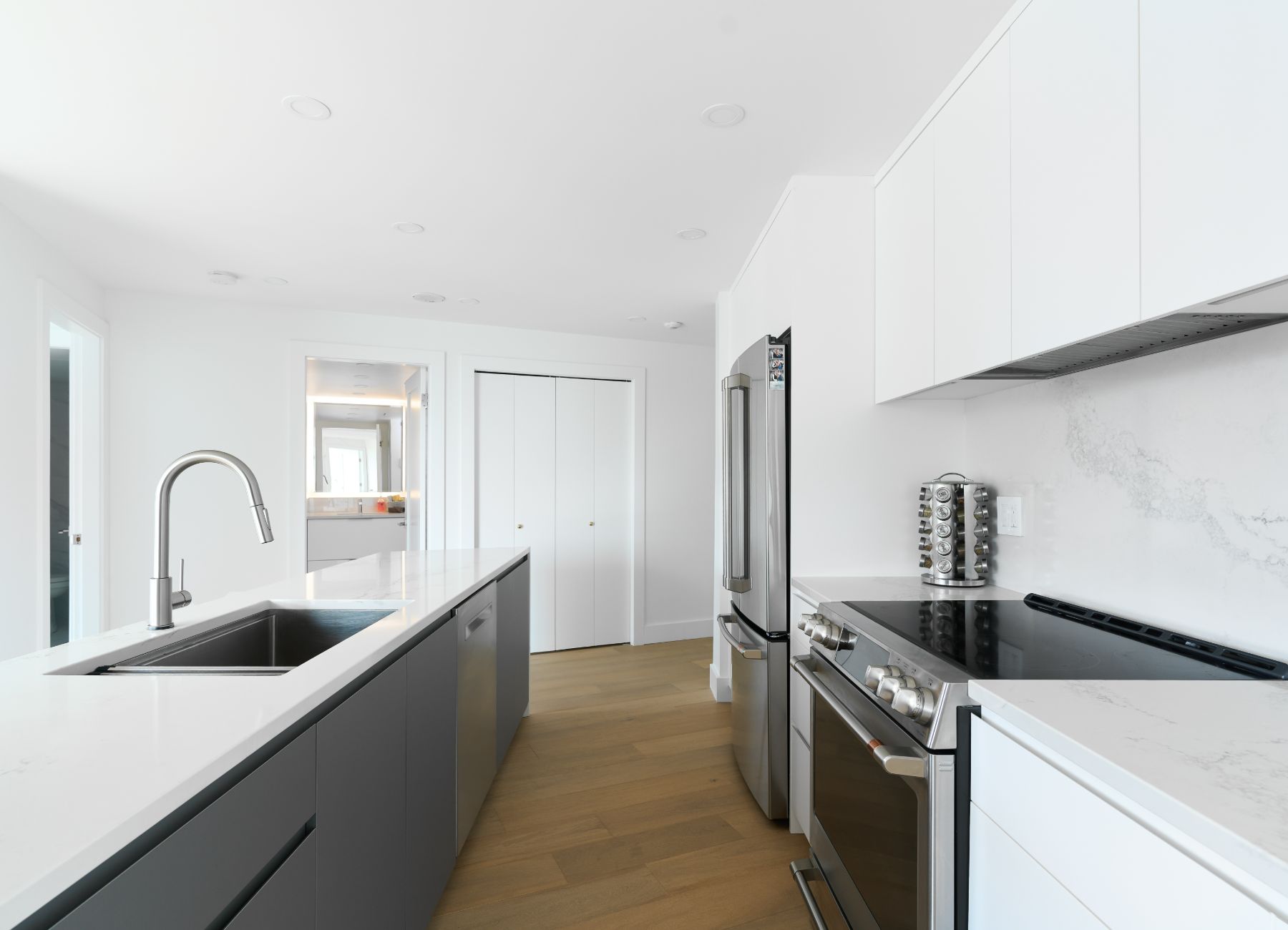 Attractive Kitchens in North Vancouver